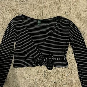 Wild Fable long sleeve blouse